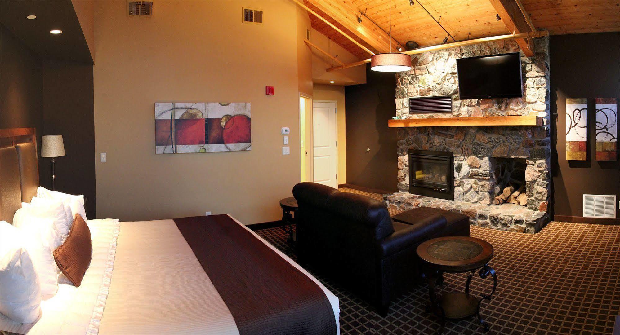 C'Mon Inn Grand Forks Exterior foto